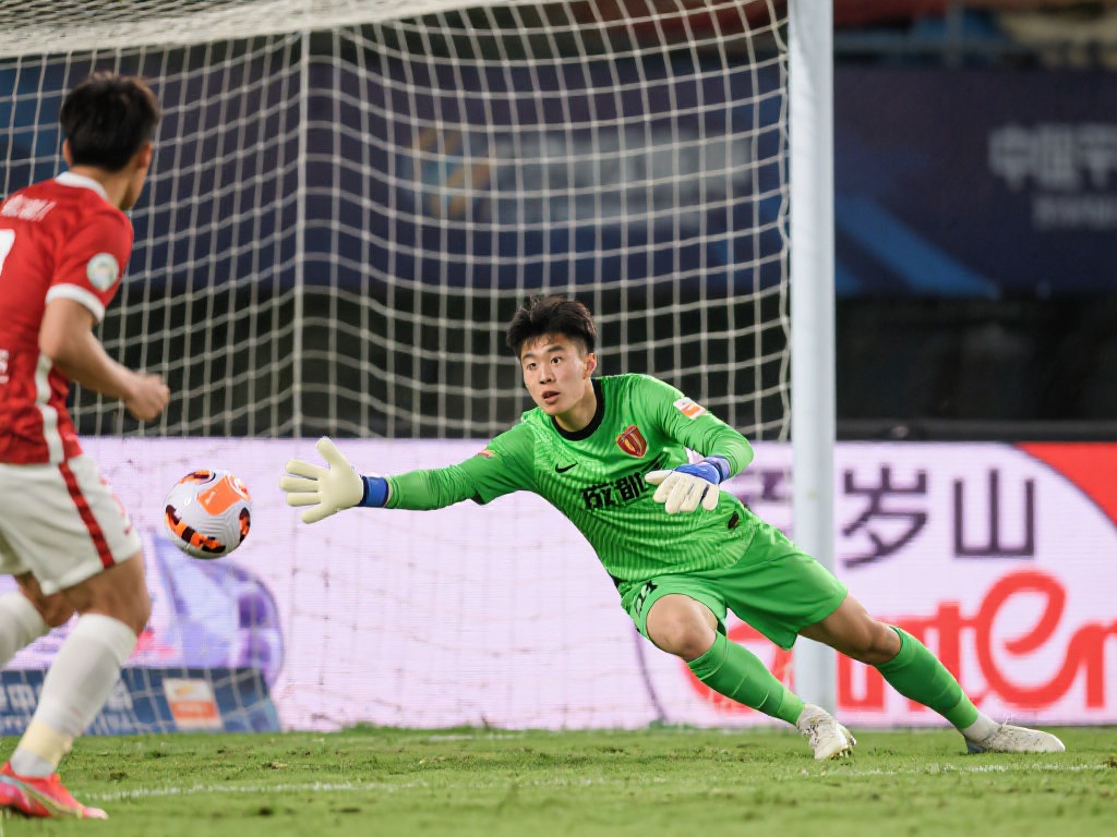 出任中国国 出任中国国